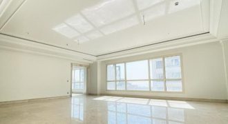 فروش‌آپارتمان/۴۲۵متری/کلید نخورده/دانشکده