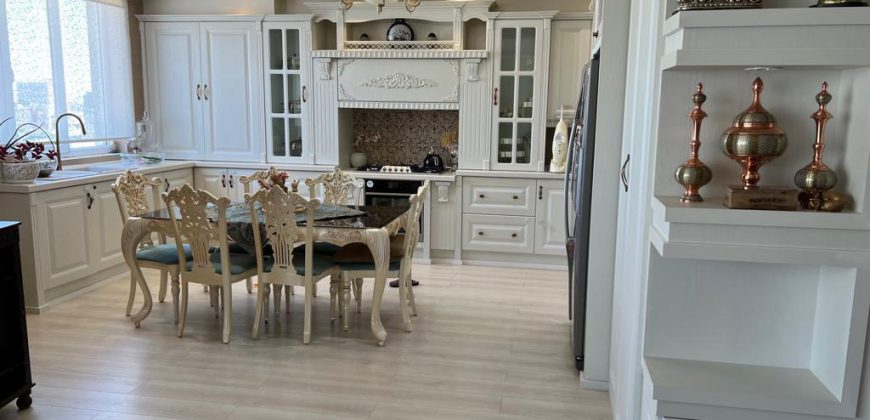 آپارتمان ۲۱۰ متر ازادگان گلباران