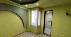 آپارتمان ۲۰۹ متری واقع در خیابان دفاع مقدس.