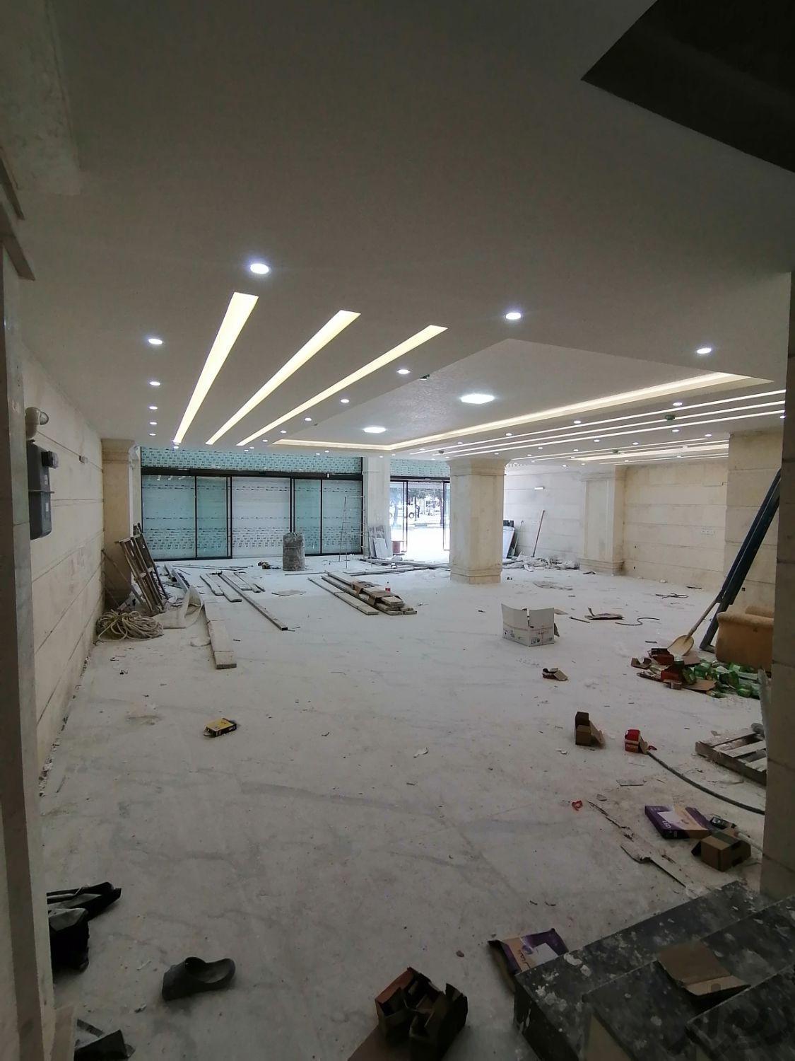 مغازه 300 متری کلید نخورده / بَر سعدی 1