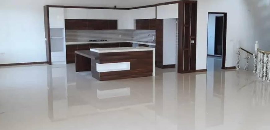 خانه ویلای ۱۹۰ متر تک سرویس بهداری