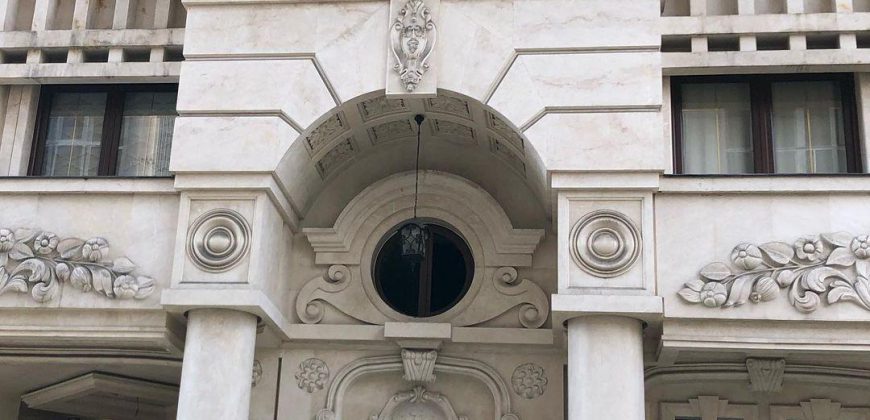 آپارتمان۱۸۰ متر مجلل تکواحدی کلیدنخورده میثم