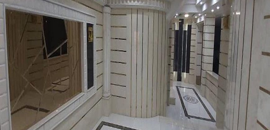 فروش‌آپارتمان/۲۱۰متری/برخیابان/دو کله