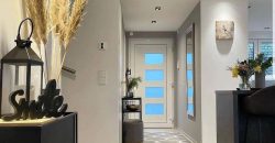 تک واحدی فوق مجلل دو نبش خیابان برق قابل معاوضه