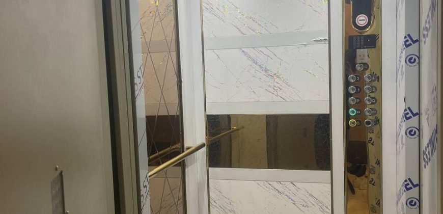 آپارتمان ۱۶۵ متری تک واحد در حد کلید نخورده فاضل