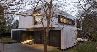 باغ واقع در امامزاده