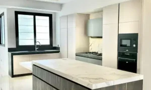 آپارتمان خیابان فضلا آپارتمان خیابان فضلا