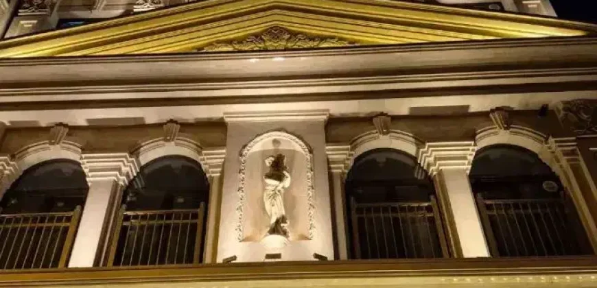 آپارتمان خیابان حضرت پور