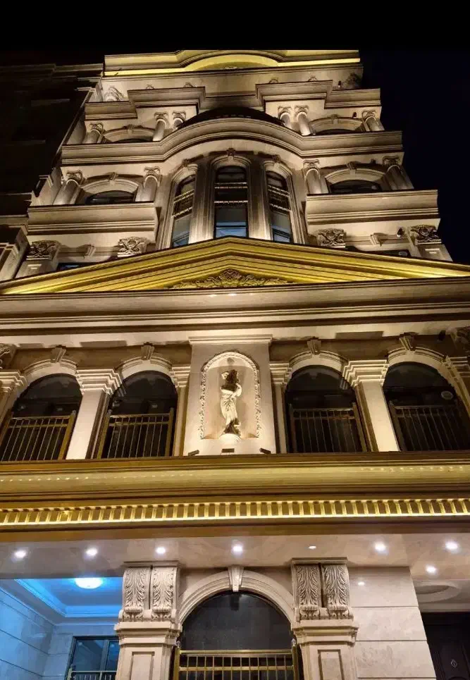 آپارتمان خیابان محتشم