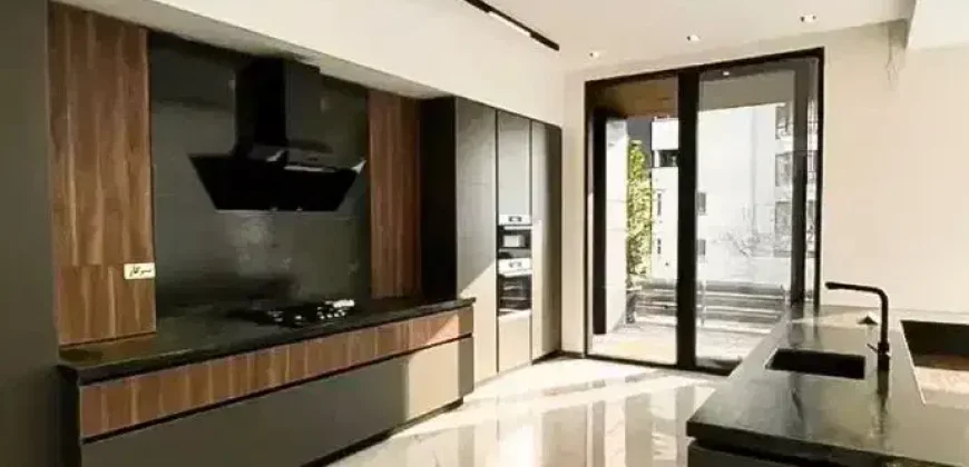 آپارتمان خیابان باغبان نوین