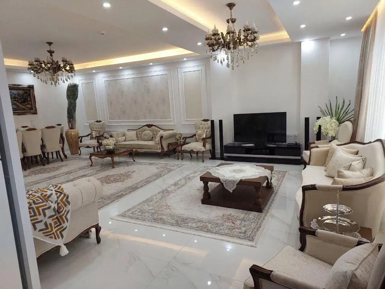 آپارتمان خیابان حضرت پور