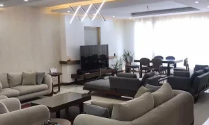 آپارتمان خیابان سعدی یک