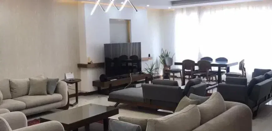 آپارتمان خیابان سعدی یک