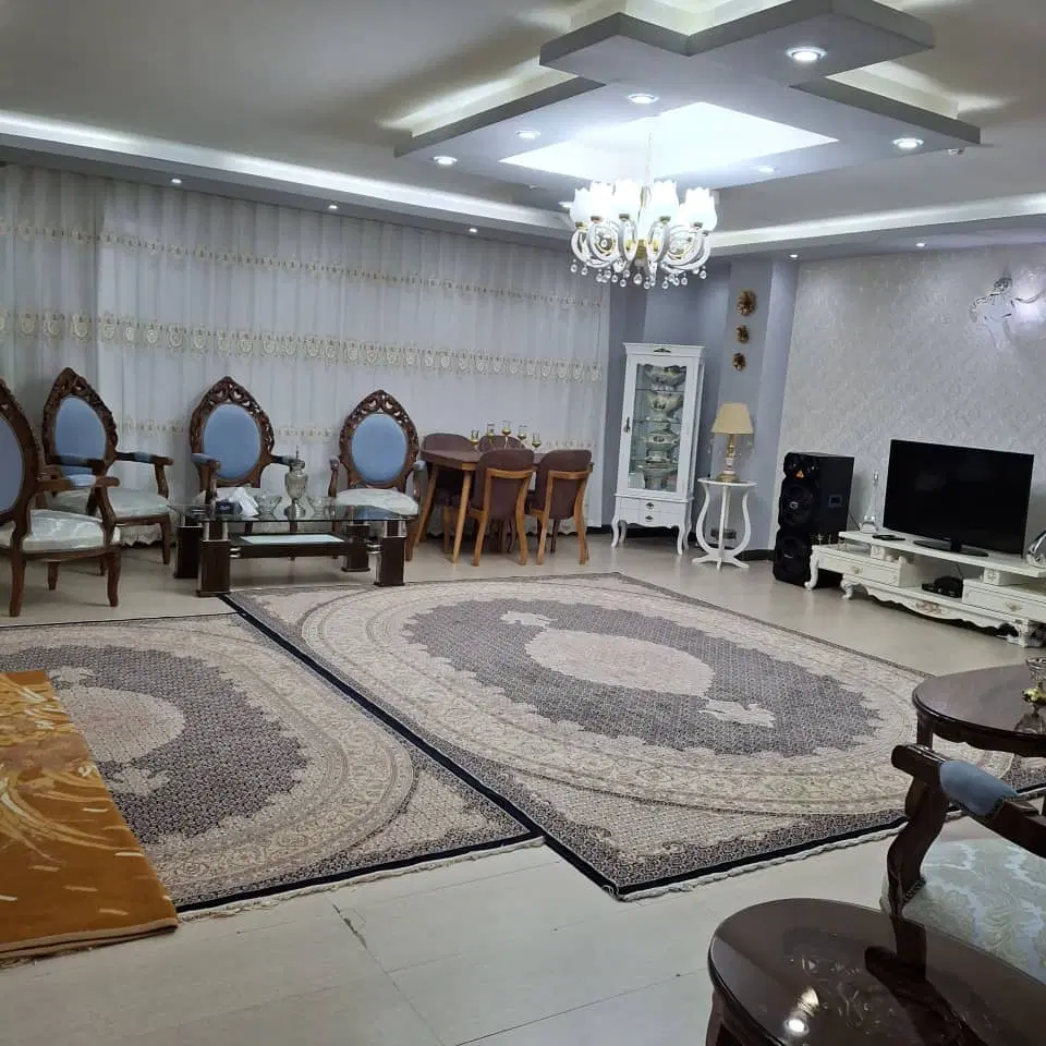 آپارتمان خیابان سعدی